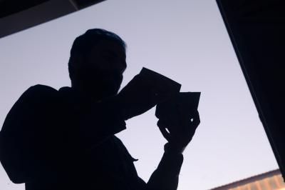 الحرف والصناعات: نعتمد في النجارة مكائن من مناشئ عالمية ومنتجاتنا حقّقت رواجاً في السوق