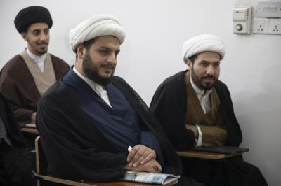 طلبة المعهد العالي للتراث يواصلون تلقّي الدروس في مجال تحقيق المخطوطات