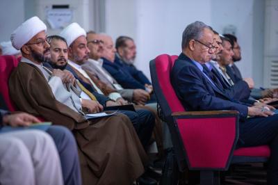 باحثة تناقش الرؤية الفلسفية لحقوق اليتيم بين فكر الإمام علي (عليه السلام) والشريعة الدولية