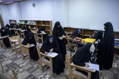 في (8) محافظات.. مدارس الكفيل النسوية تجري الامتحانات المركزية لـ(2300) طالبة