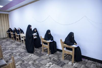 في (8) محافظات.. مدارس الكفيل النسوية تجري الامتحانات المركزية لـ(2300) طالبة