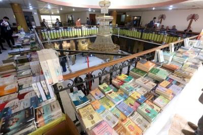 قسم شؤون المعارف يُشاركُ في معرضِ الكتابِ القانونيّ في البصرة