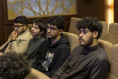 قسم العلاقات العامة يقدّم محاضرة حول تاريخ مدينة كربلاء لوفدٍ أجنبي