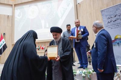ضمن فعّاليات مهرجان روح النبوّة العالمي السادس.. العتبة العبّاسية تكرّم عدداً من عوائل الشهداء