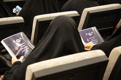 باحثة لبنانية تتناول المنهج النفسي والتربويّ في سيرة السيدة الزهراء (عليها السلام)