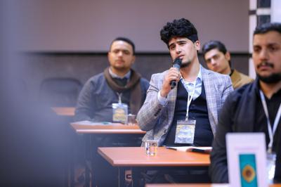 المجمع العلمي يقيم دورة إعلامية لتقديم البرامج القرآنية وعرافة الحفل