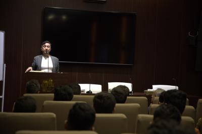 قسم العلاقات ينظم برنامجًا ثقافيًّا لوفد من جامعة ديالى