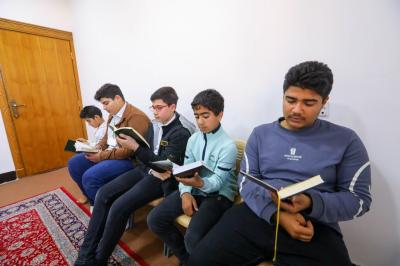 المجمع العلمي يطلق المخيم القرآني الربيعي لطلبة الحفظ في كربلاء المقدسة