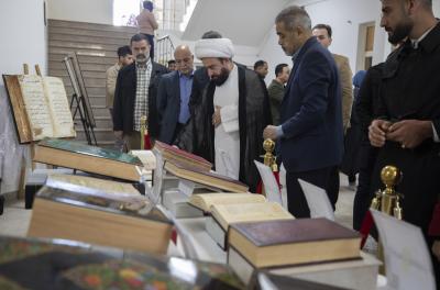 قسم الشؤون الفكرية يقيم معرضاً للمخطوطات في النجف الأشرف