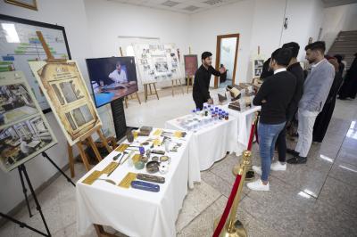 قسم الشؤون الفكرية يقيم معرضاً للمخطوطات في النجف الأشرف