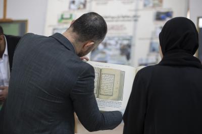 قسم الشؤون الفكرية يقيم معرضاً للمخطوطات في النجف الأشرف