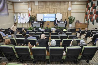 جامعة الكفيل تتأهّل لنصف نهائي مونديال مناظرات الجامعات العراقية