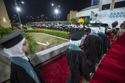  براعم شعبة مدارس الكفيل تقدم فعالية (أنشودة حفل التخرج) 