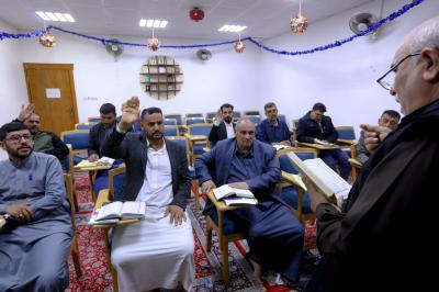 المجمع العلمي ينظم ورش تدريبية لطلبة مشروع التعليم القرآني المستمر