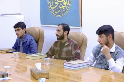 المجمع العلمي ينظم ورش تدريبية لطلبة مشروع التعليم القرآني المستمر