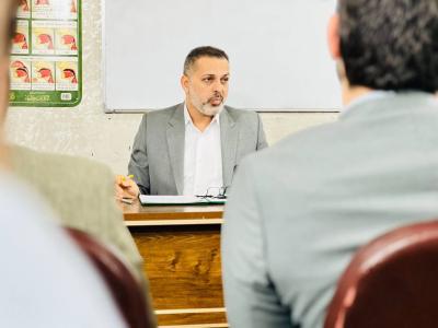 المجمع العلمي يعقد اجتماعًا لمناقشة استعدادات شهر رمضان المبارك