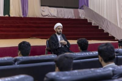 قسم الشؤون الفكرية ينظّم برنامجًا ثقافيًّا لوفد شبابيّ من بغداد