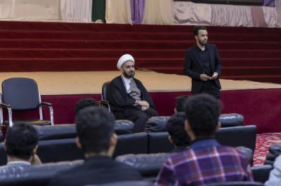 قسم الشؤون الفكرية ينظّم برنامجًا ثقافيًّا لوفد شبابيّ من بغداد