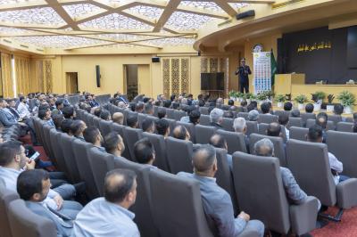 العتبة العباسية تقيم ورشة تعريفية بالقوانين المرورية لمنتسبيها
