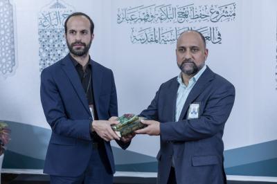 قسم التطوير ينظّم اجتماعًا مفتوحًا لعرض ما أنجزه في برنامج حفظ نهج البلاغة