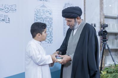 قسم التطوير ينظّم اجتماعًا مفتوحًا لعرض ما أنجزه في برنامج حفظ نهج البلاغة