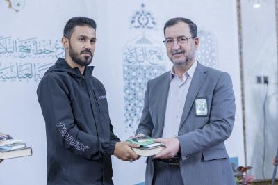 قسم التطوير ينظّم اجتماعًا مفتوحًا لعرض ما أنجزه في برنامج حفظ نهج البلاغة