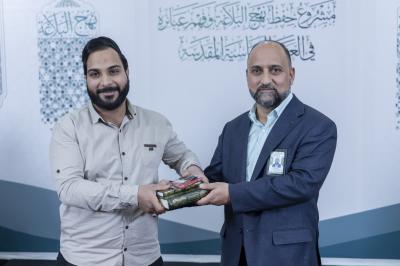 قسم التطوير ينظّم اجتماعًا مفتوحًا لعرض ما أنجزه في برنامج حفظ نهج البلاغة