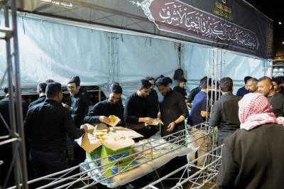 المجمع العلمي يقدم خدماته للزائرين بذكرى شهادة الإمام علي (عليه السلام)