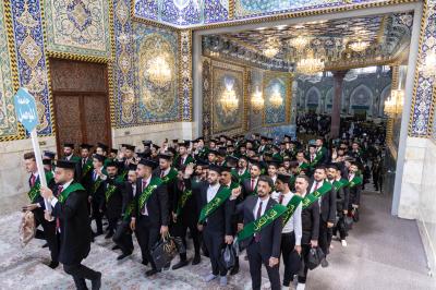 أكثر من (4500) طالب يجرون مسيرة في منطقة ما بين الحرمين الشريفين