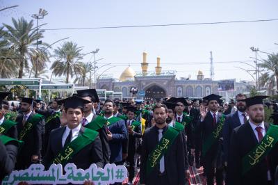 أكثر من (4500) طالب يجرون مسيرة في منطقة ما بين الحرمين الشريفين