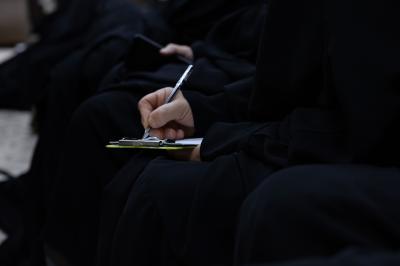 الشعب النسويّة في العتبة العبّاسيّة تعقد اجتماعًا عن حفل الورود الفاطميّة