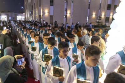 بمشاركةِ نحو (500) متعلّمٍ من مجموعة العميد.. المكلفون يردّدون نشيد التكليف