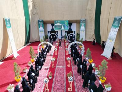 بدء توافد الطالبات المشاركات في حفل الورود الفاطمية السادس