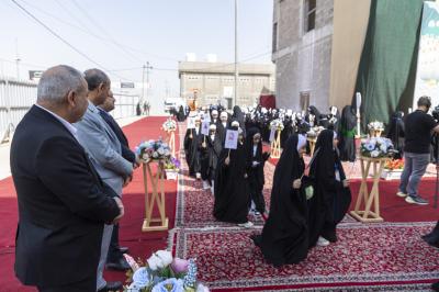 بدء توافد الطالبات المشاركات في حفل الورود الفاطمية السادس