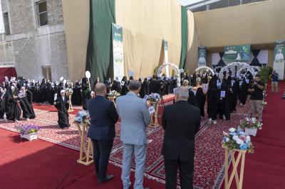 بدء توافد الطالبات المشاركات في حفل الورود الفاطمية السادس