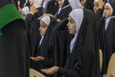 تربويون: مشروع الورود الفاطمية ينتج جيلاً محتشماً ملتزماً بالحجاب وتعاليم الدين الإسلامي