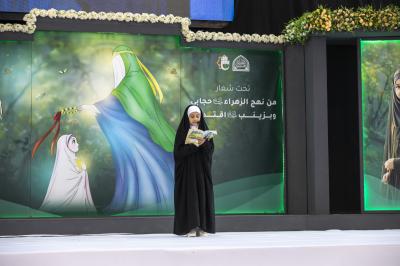 حفل الورود الفاطمية يشهد عرضًا مسرحيًّا حول أهمية التكليف