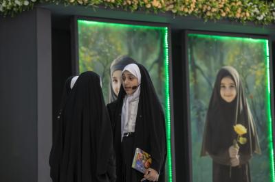 حفل الورود الفاطمية يشهد عرضًا مسرحيًّا حول أهمية التكليف