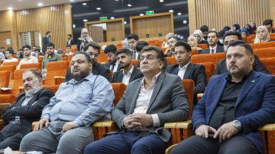 جامعة الكفيل تعقد مؤتمرها الطلابي العلمي الرابع