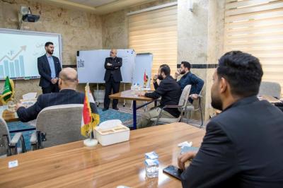  قسم التطوير يقيم ورشة في (فنّ الٕالقاء) لمنتسبي العتبة العباسية