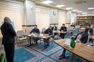  قسم التطوير يقيم ورشة في (فنّ الٕالقاء) لمنتسبي العتبة العباسية