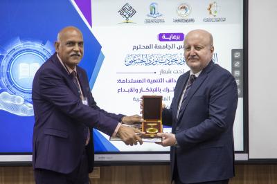 جامعة بابل: معرض العميد فرصة للقاء بين الأساتذة والتعرّف على ابتكاراتهم