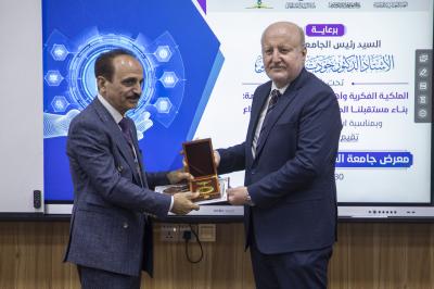 جامعة بابل: معرض العميد فرصة للقاء بين الأساتذة والتعرّف على ابتكاراتهم