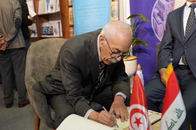 الأمين العام المساعد لجامعة الدول العربية السابق: جناح جمعية العميد في معرض تونس ثمين بإصداراته 