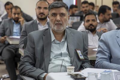 أكاديمية التطوير الإداري تجري المناقشات الأولية لبحوث طلبتها المتخرجين
