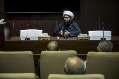 العتبة العباسية تنظّم محاضرة ثقافية ودينية لعددٍ من تدريسيّي جامعة ذي قار