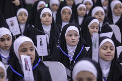 أولياء الأمور: حفل الورود الفاطميّة للتكليف الشرعيّ له أثرٌ إيجابي في نفوس بناتنا المكلّفات