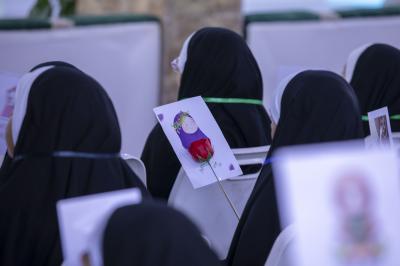 أولياء الأمور: حفل الورود الفاطميّة للتكليف الشرعيّ له أثرٌ إيجابي في نفوس بناتنا المكلّفات