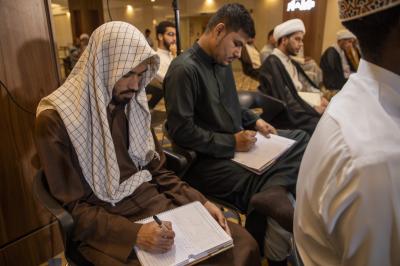 قسم الشؤون الفكرية يواصل تقديم محاضرات الدورة المهدوية الأولى 