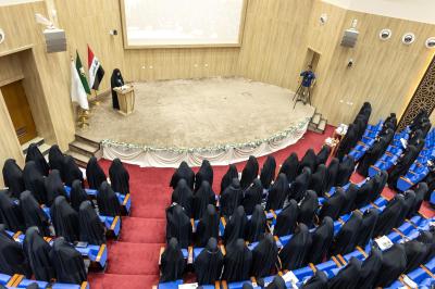  قراءة في كتاب (رسالة المرأة في الحياة) بيّنت معنى التكامل والاختلاف ودور المرأة